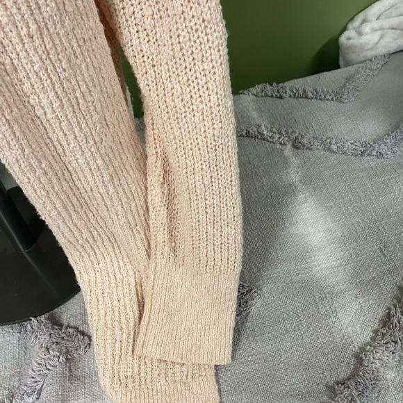 Abercrombie and fitch sweater - Picture 4 of 7